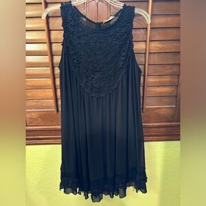 Altar’d State Black Sleeveless Dress